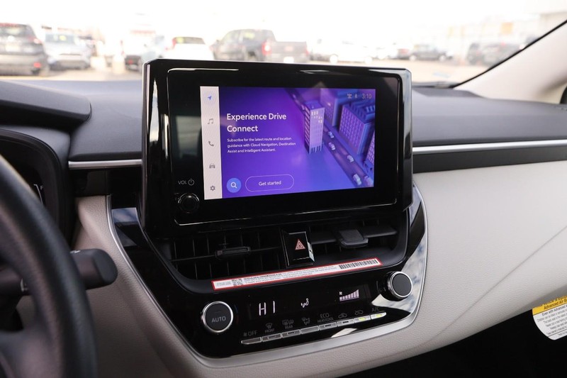 Toyota Corolla Vehicle Image 14