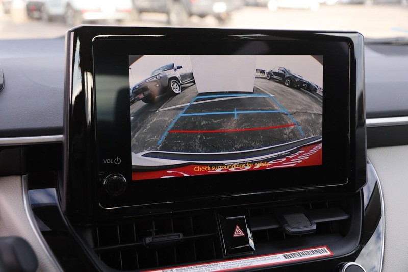 Toyota Corolla Vehicle Image 15