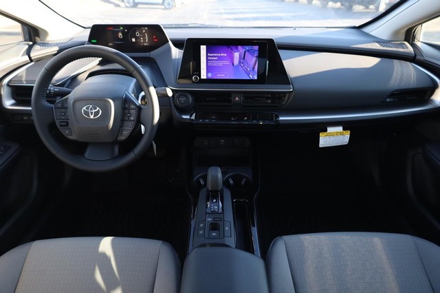 Toyota Prius Vehicle Image 21