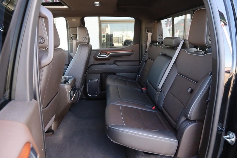 GMC Sierra 1500 Vehicle Full-screen Gallery Image 11