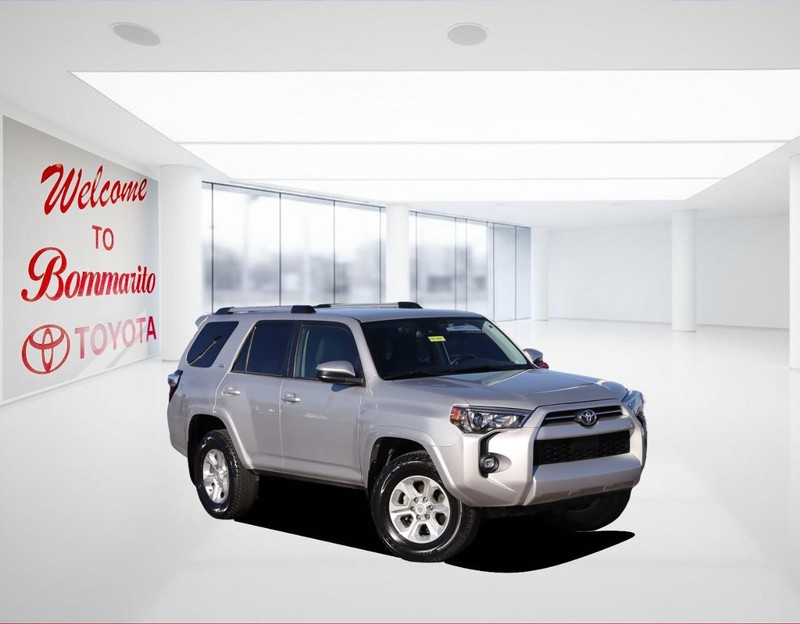 Toyota 4Runner Vehicle Image 02