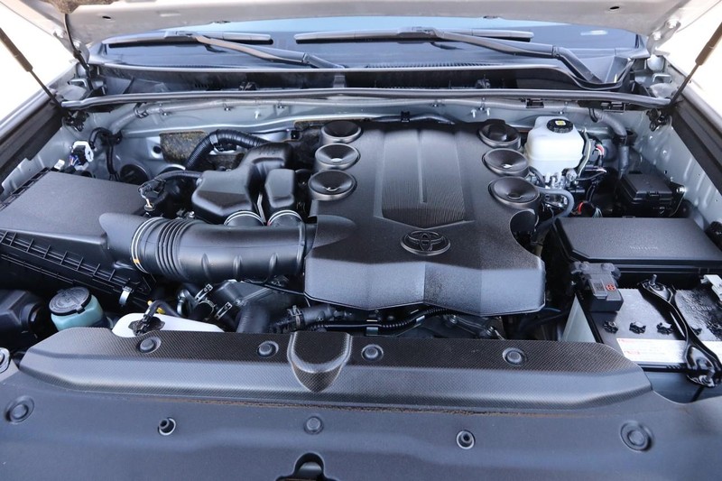 Toyota 4Runner Vehicle Image 26
