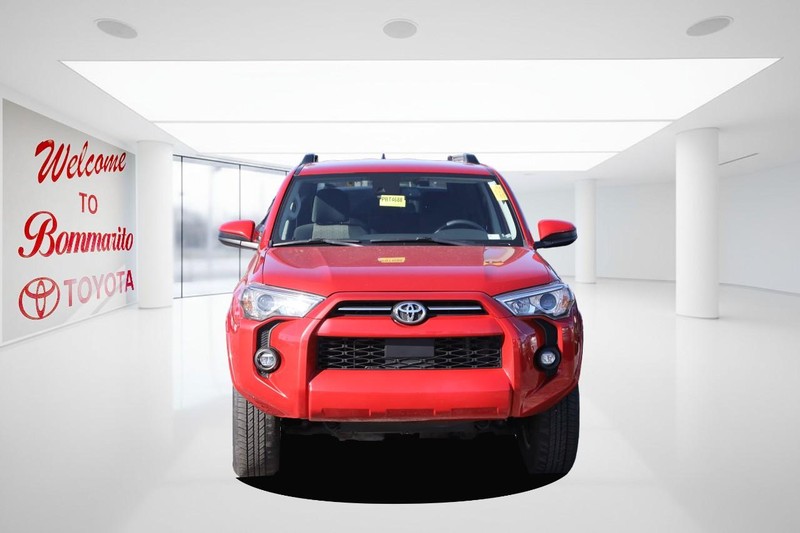 Toyota 4Runner Vehicle Image 04