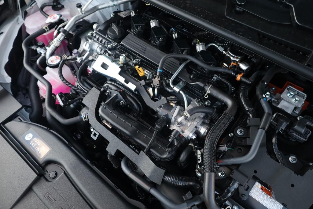 Toyota Prius Vehicle Full-screen Gallery Image 24