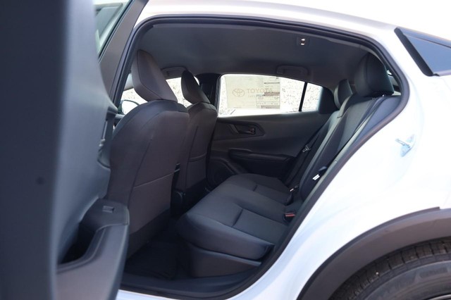 Toyota Prius Vehicle Image 20