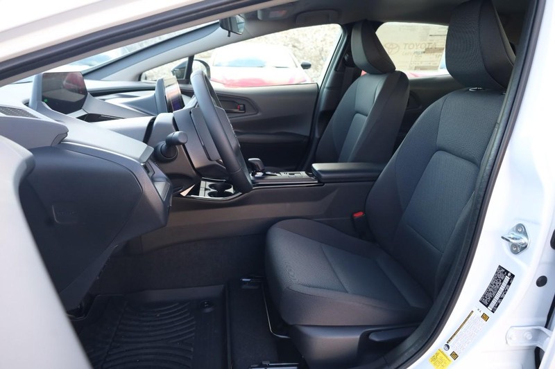 Toyota Prius Vehicle Image 08