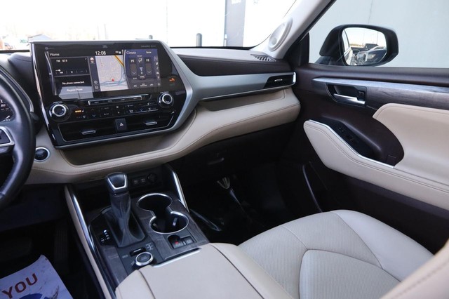 Toyota Highlander Vehicle Image 27