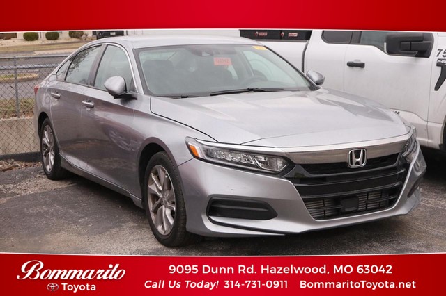 Hazelwood MO 2018 Honda Accord Sedan more details - honda accord sedan