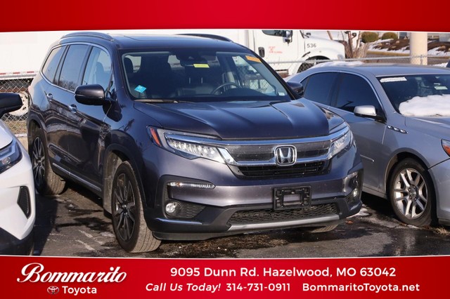 2022 Honda Pilot Touring 8-Passenger at Bommarito Toyota in Hazelwood MO