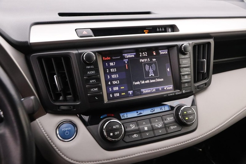 Toyota RAV4 Hybrid Vehicle Image 17