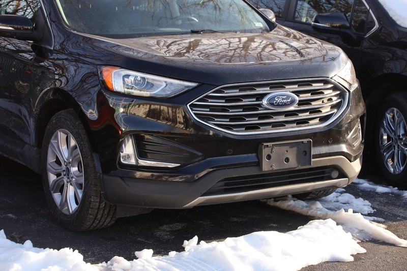 Ford Edge Vehicle Image 02