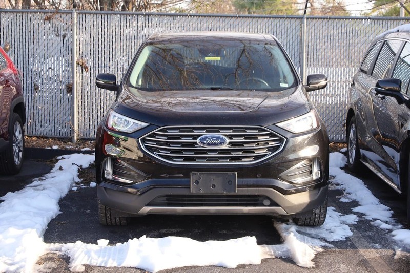 Ford Edge Vehicle Image 03