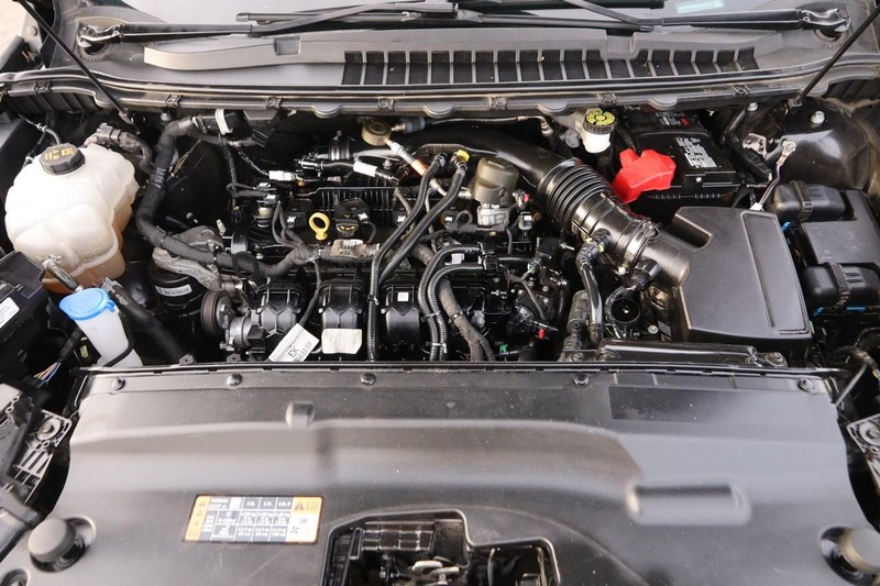 Ford Edge Vehicle Full-screen Gallery Image 26