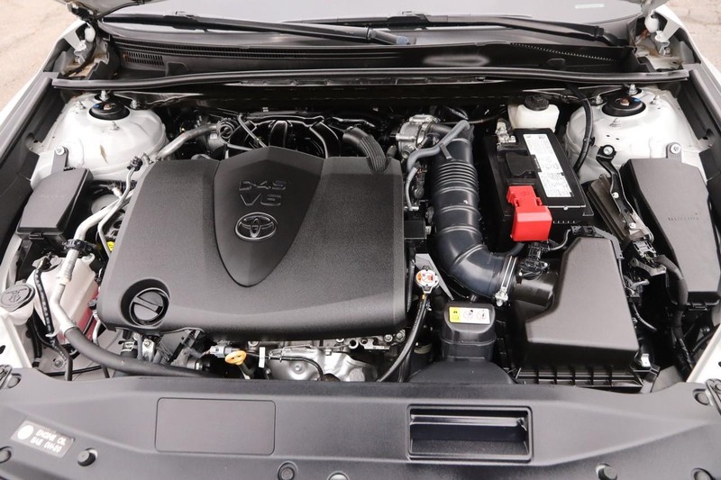 Toyota Camry Vehicle Image 28