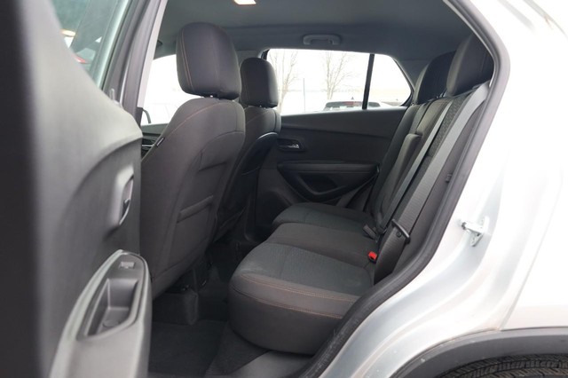 Chevrolet Trax Vehicle Image 19