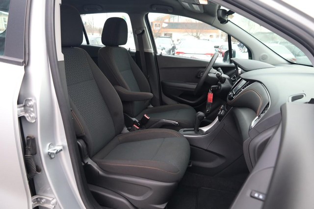 Chevrolet Trax Vehicle Image 22