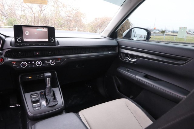 Honda CR-V Vehicle Image 24