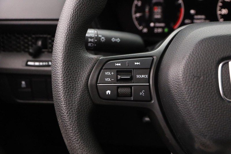 Honda CR-V Vehicle Full-screen Gallery Image 12