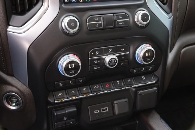 GMC Sierra 1500 Vehicle Image 17