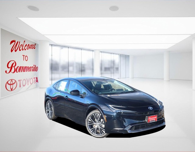 Toyota Prius Vehicle Image 02