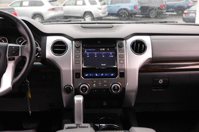 Toyota Tundra 4WD Truck Vehicle Image 21