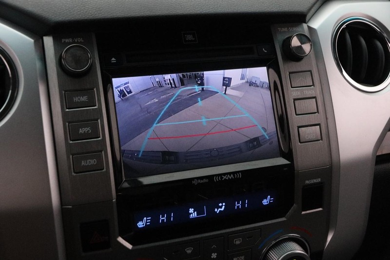 Toyota Tundra 4WD Truck Vehicle Image 15