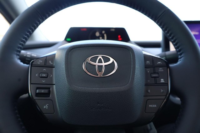 Toyota Prius Vehicle Image 11