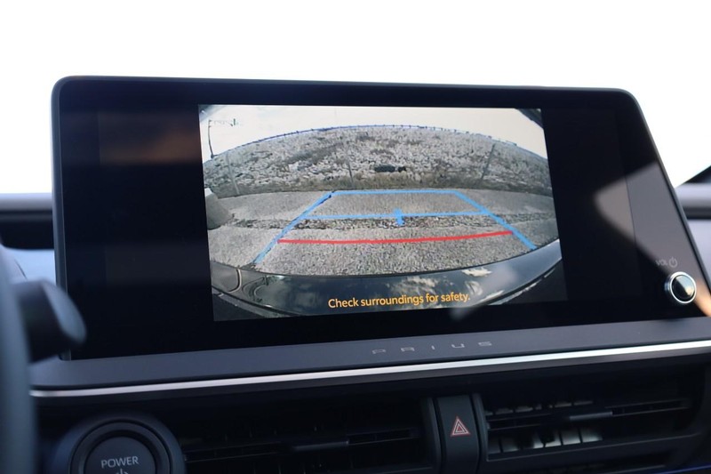 Toyota Prius Vehicle Image 14