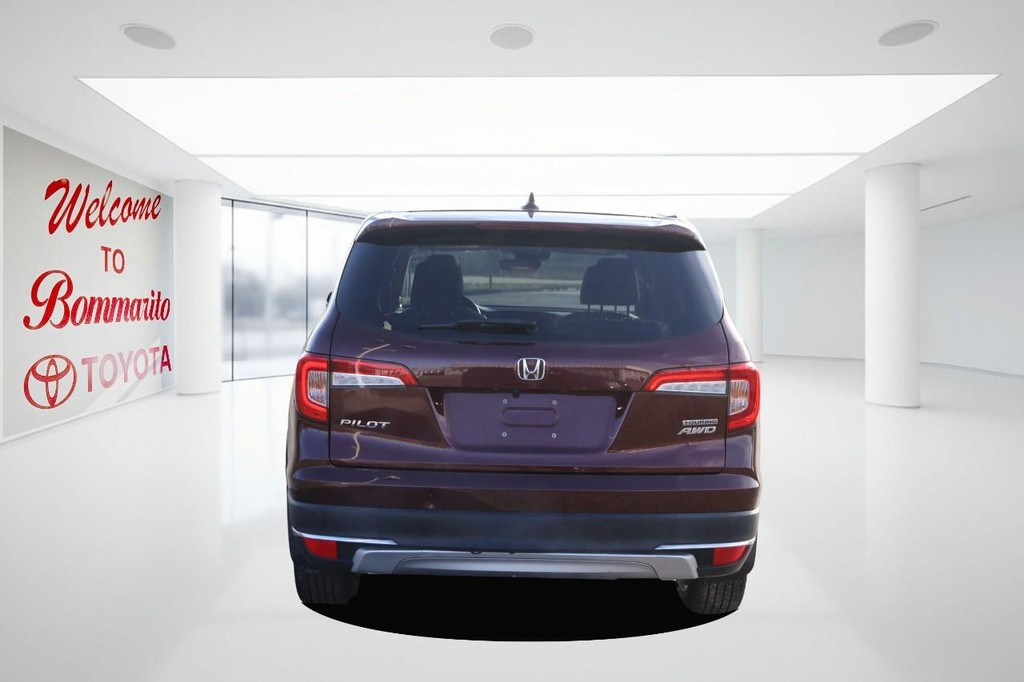 Honda Pilot Vehicle Full-screen Gallery Image 6