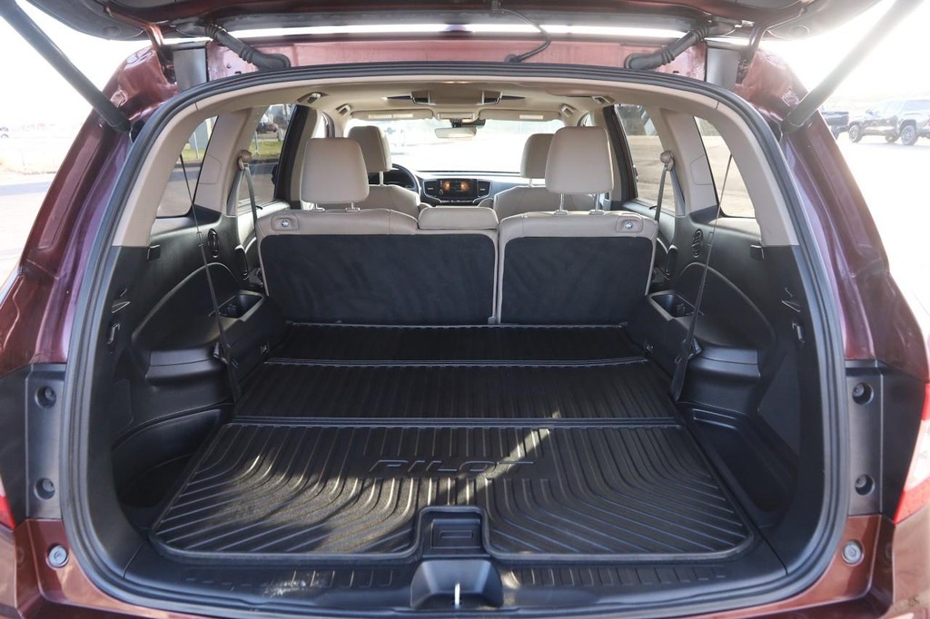 Honda Pilot Vehicle Full-screen Gallery Image 7