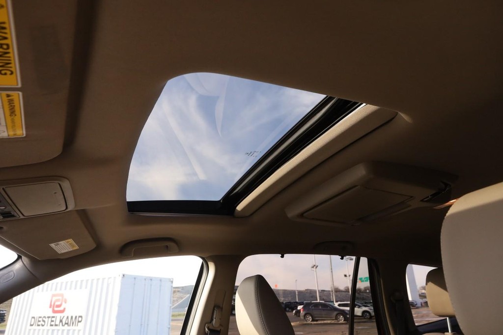 Honda Pilot Vehicle Full-screen Gallery Image 10