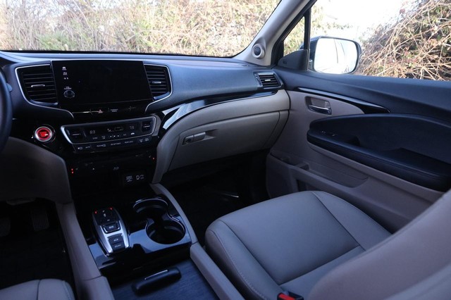 Honda Pilot Vehicle Image 27