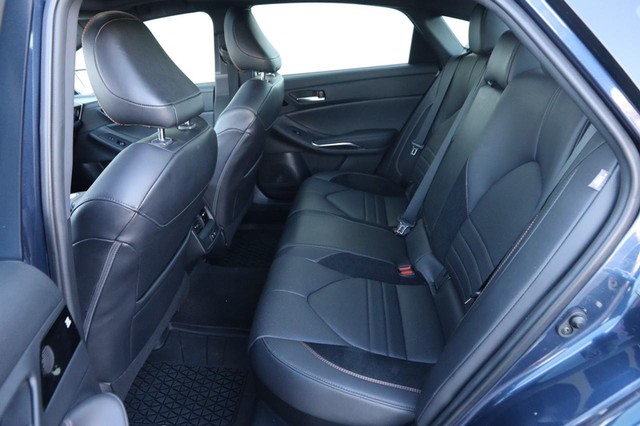 Toyota Avalon Vehicle Image 10