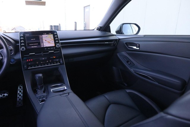 Toyota Avalon Vehicle Image 25