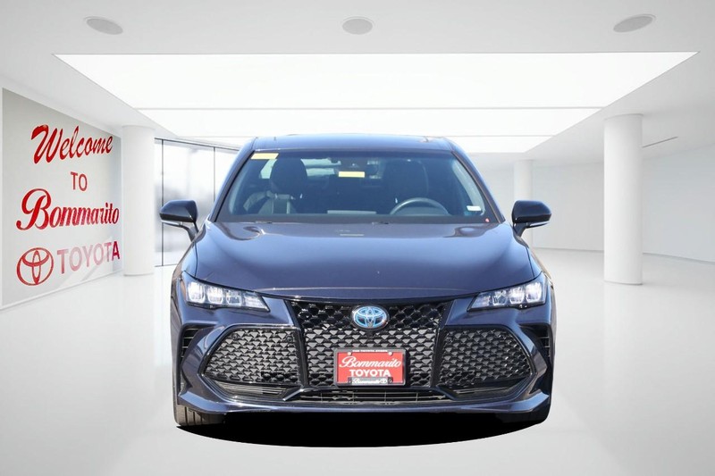 Toyota Avalon Vehicle Image 04