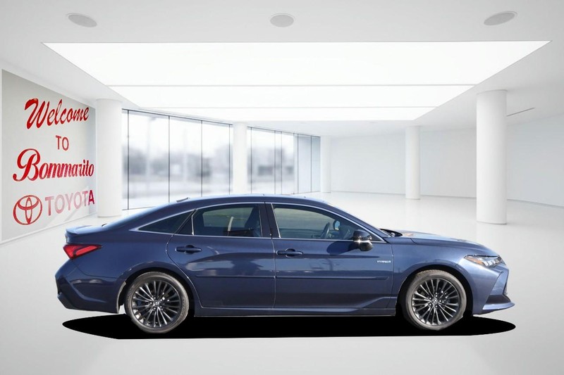 Toyota Avalon Vehicle Image 05