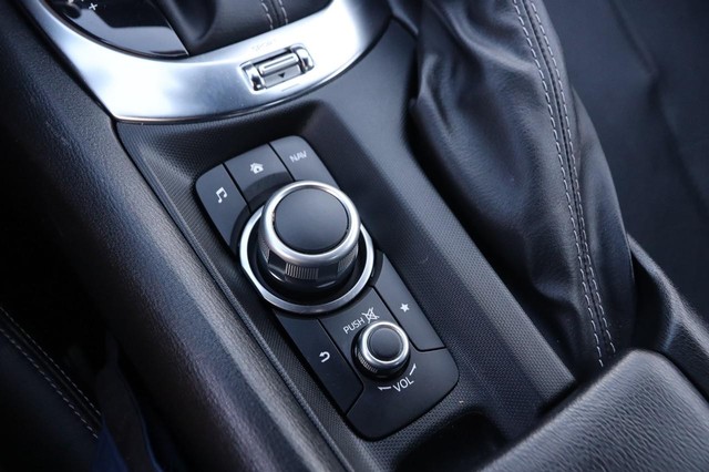 Mazda MX-5 Miata RF Vehicle Image 18