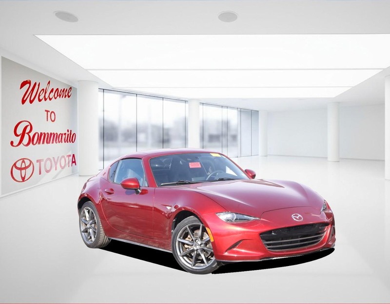 Mazda MX-5 Miata RF Vehicle Image 02