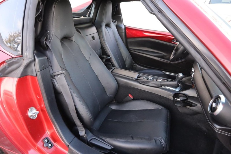 Mazda MX-5 Miata RF Vehicle Image 20