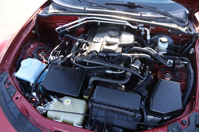 Mazda MX-5 Miata Vehicle Image 24