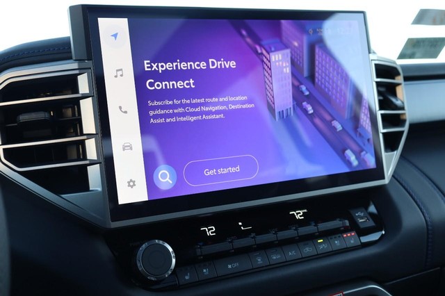 Toyota Tundra 4WD Vehicle Image 13