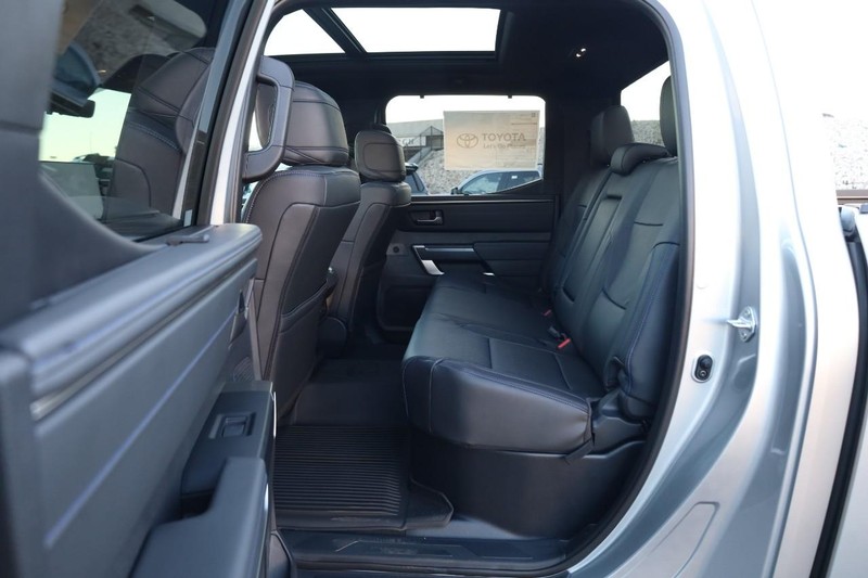 Toyota Tundra 4WD Vehicle Image 22