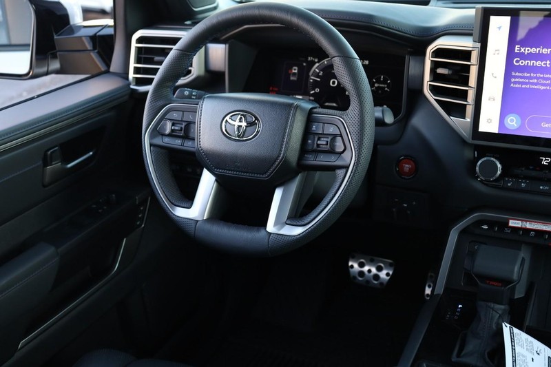 Toyota Tundra 4WD Vehicle Image 26