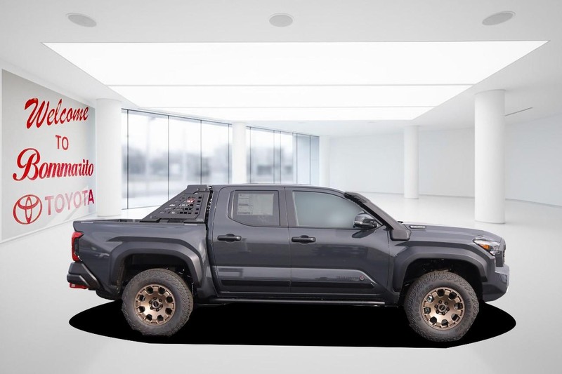 Toyota Tacoma 4WD Vehicle Image 05