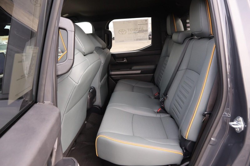 Toyota Tacoma 4WD Vehicle Image 09