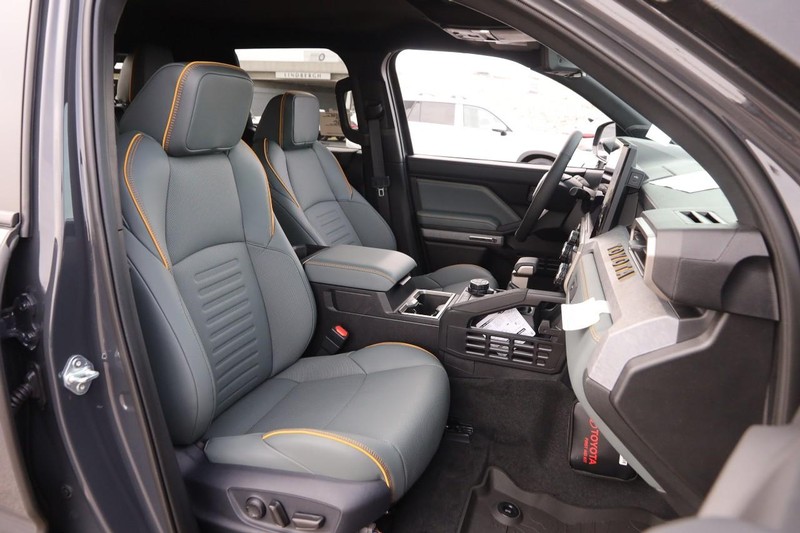 Toyota Tacoma 4WD Vehicle Image 27