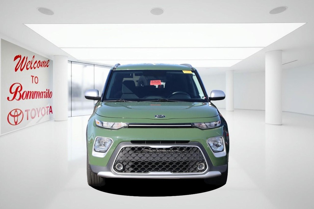 Kia Soul Vehicle Full-screen Gallery Image 4
