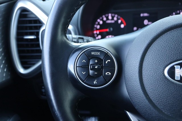 Kia Soul Vehicle Image 11