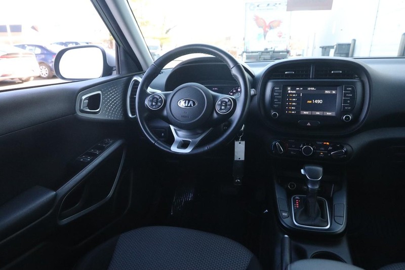 Kia Soul Vehicle Image 18