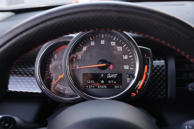 MINI Hardtop 2 Door Vehicle Image 13